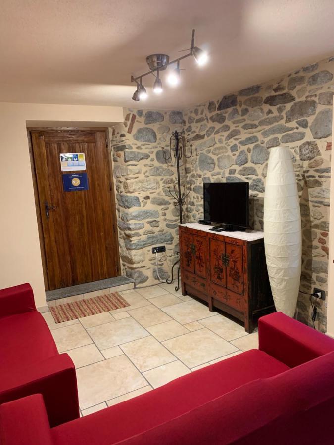 Monte Emilius Alloggio Ad Uso Turistico Vda Saint Christophe N 0002 Eksteriør billede