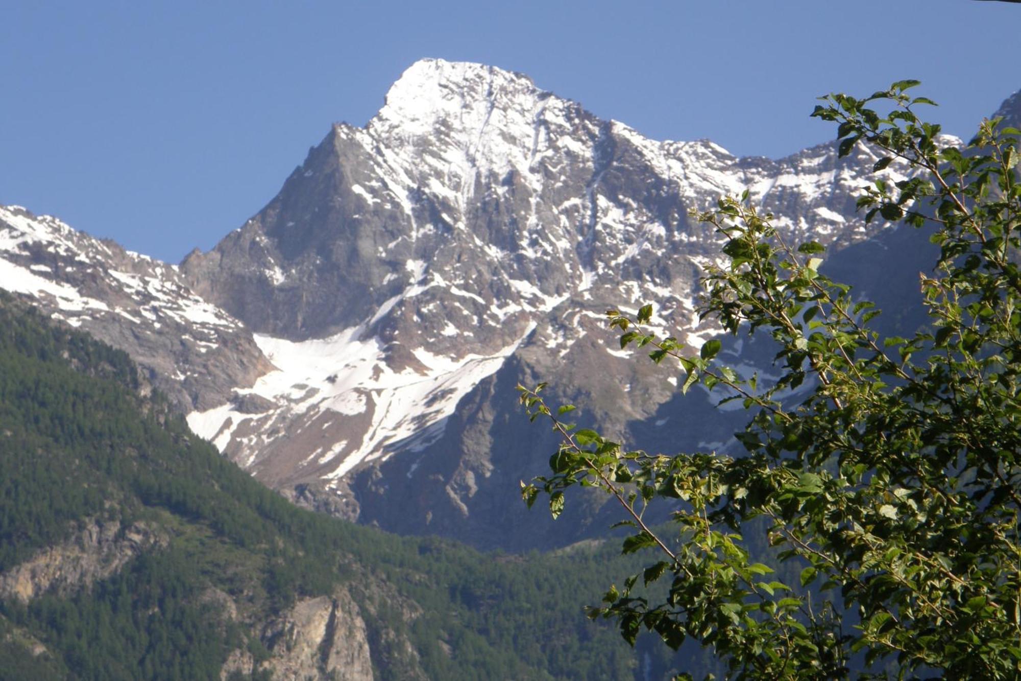 Monte Emilius Alloggio Ad Uso Turistico Vda Saint Christophe N 0002 Eksteriør billede